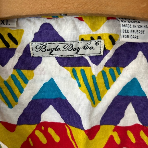 Vintage 90’s Bugle Boy short sleeve button down shirt geometric size XL - Picture 6 of 7